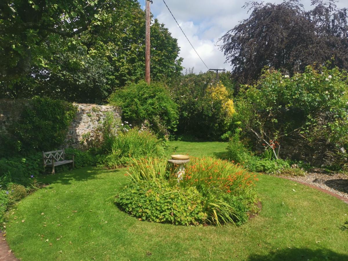 أيفي بريدج Thornham Cottage المظهر الخارجي الصورة